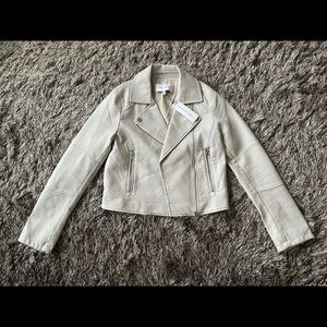 🤍CHIC WHITE LEATHER JACKET XS🤍